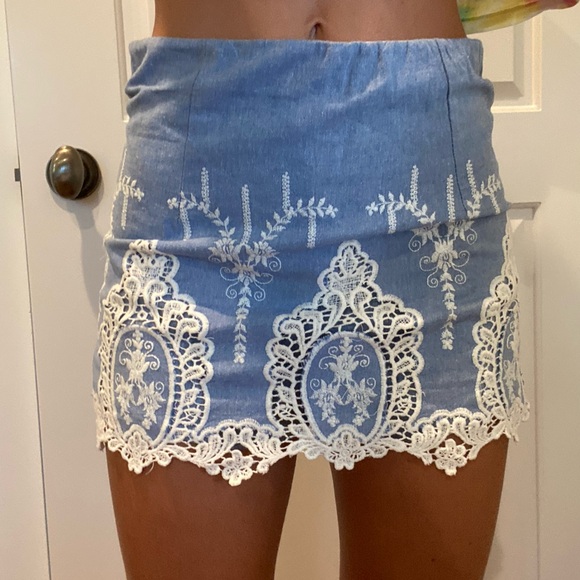 Rumor skort - Picture 1 of 3